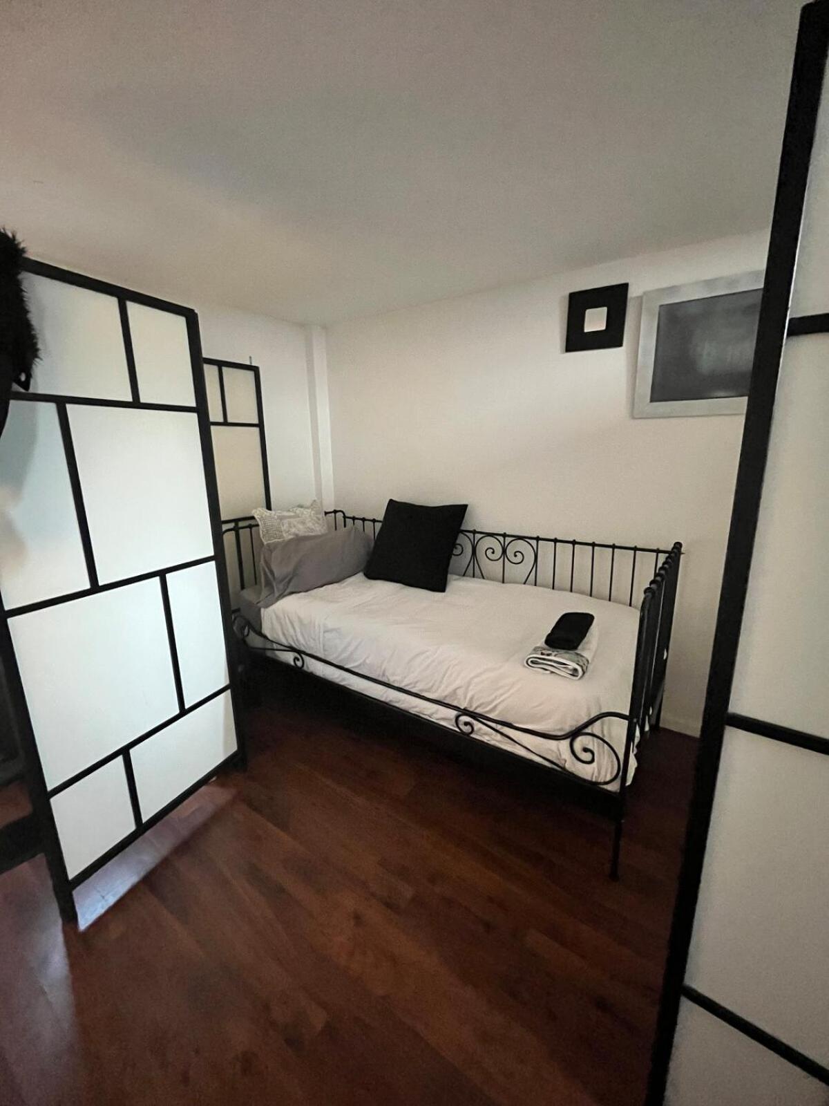 Madrid Loft Duplex Apartment ภายนอก รูปภาพ